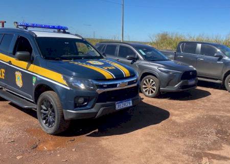 PRF recupera veículos e prende sequestrador de um casal mantido refém em Goiás